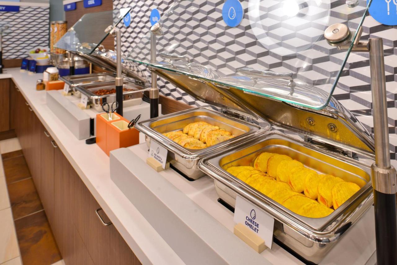 Holiday Inn Express Independence - Kansas City By Ihg Εξωτερικό φωτογραφία
